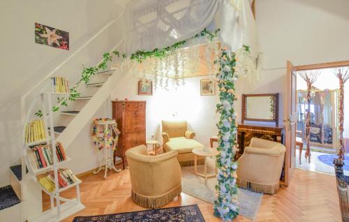 Vela Apartment | Nice Apartment In Trento With Wifi