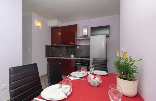 Trstenik Apartment | Nice apartment in Trstenik with WiFi