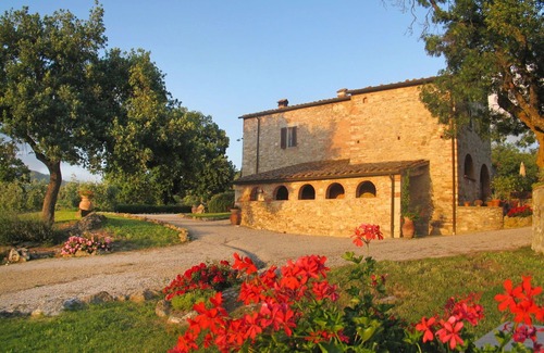 Gambassi Terme Villa | Nice apartment in villa with pool, WIFI, A/C, TV, terrace, panoramic view, close to San Gimignano