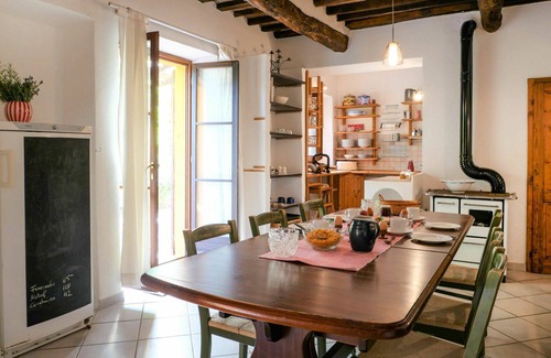 Montieri House | Nice apartment in villa for 7 guests with pool, patio and pets allowed