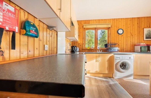 Balnain House | Nice apartment in villa for 6 guests with WIFI, TV and pets allowed