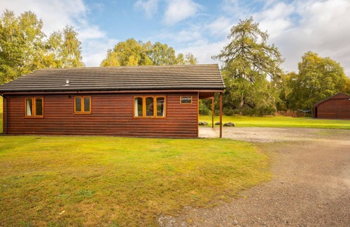 Balnain House | Nice apartment in villa for 6 guests with WIFI, TV and pets allowed