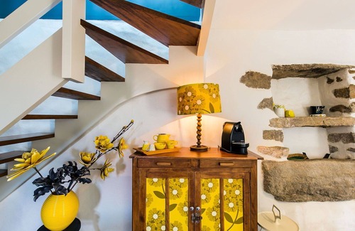 Tregunc House | Nice apartment in villa for 4 guests with WIFI, TV and terrace