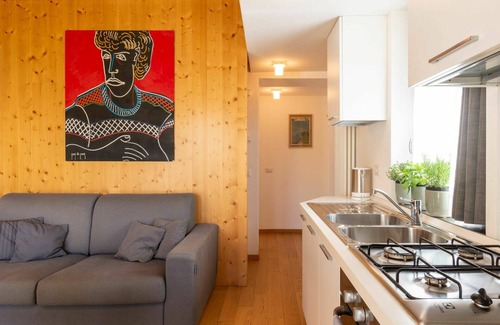 Colico Piano House | Nice apartment in villa for 4 guests with WIFI and terrace