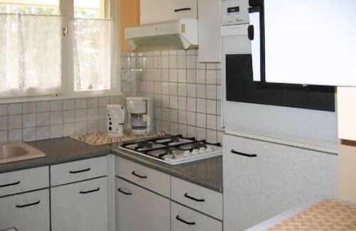 Perros-Guirec Apartment | Nice apartment with sea view a few meters away and balcony, close to shops.