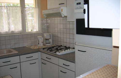 Perros-Guirec Apartment | Nice apartment with sea view a few meters away and balcony, close to shops.