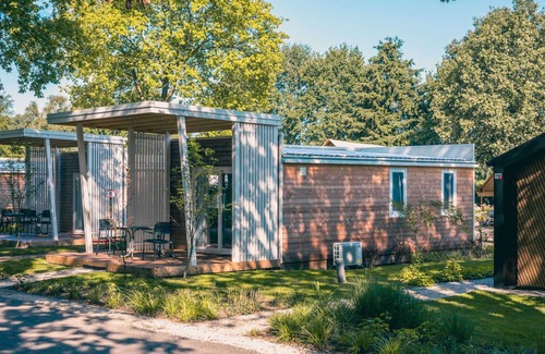 Kaatsheuvel Ski Chalet | Nice Chalet With Airco Near Efteling