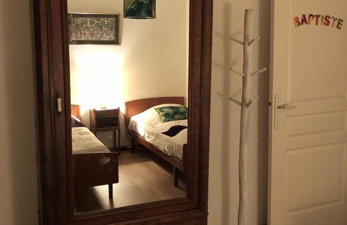 Mensignac Villa | Nice cottage with swiming pool in a typical Dordogne hamlet