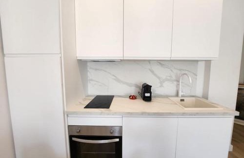 Saint-Roch Apartment | Nice Fac St Jean D'Angely