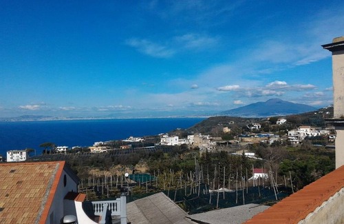 Schiazzano Apartment | Nice historic 700' villa composed of independent apartments in Sorrento Coast