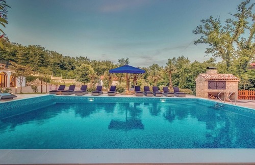 Bribir House | Nice home in Bribir with sauna