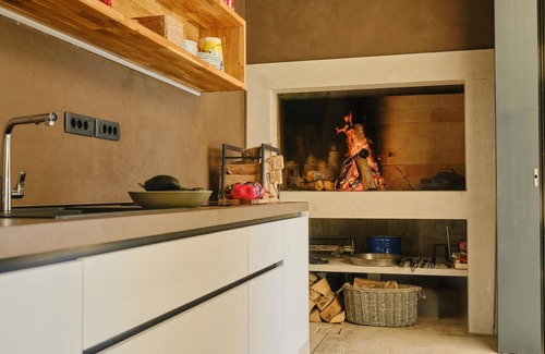 Kastel House | Nice home in Buje with sauna