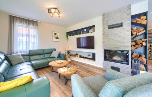 Fuzine House | Nice Home In Fuzine With Sauna