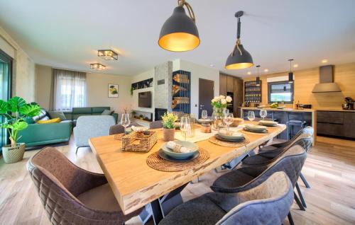 Fuzine House | Nice Home In Fuzine With Sauna