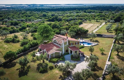 Galizana House | Nice home in Galizana