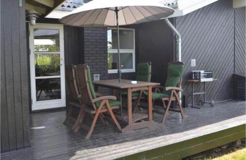 Bønnerup Strand House | Nice Home In Glesborg With Kitchen