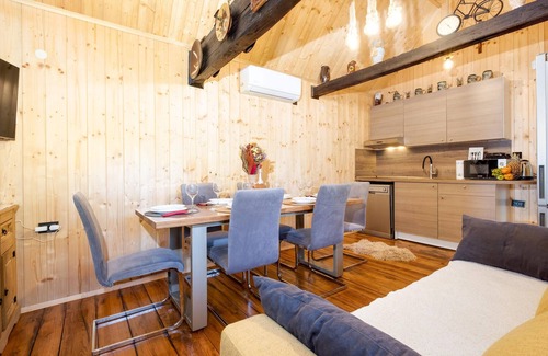 Lekenik House | Nice home in Brezane Lekenicke