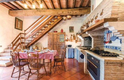 Avigliano Umbrio House | Nice home in Avigliano Umbro TR