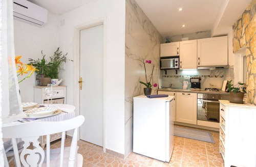 Bakar House | Nice home in Krasica with kitchen