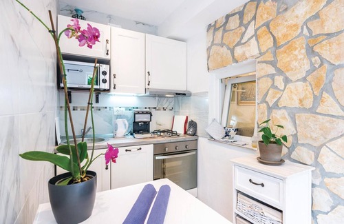 Bakar House | Nice home in Krasica with kitchen