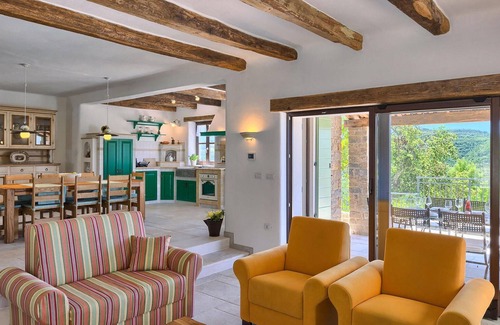 Bartolici House | Nice home in Motovun with sauna