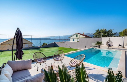 Novigrad House | Nice home in Novigrad with sauna