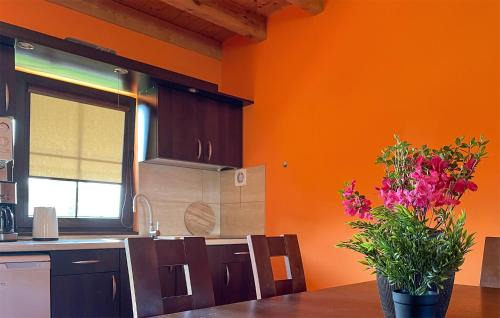 gmina Bedzino House | Nice Home In Podamirowo With Lake View