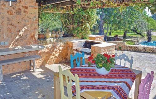 Portol House | Nice Home In Pòrtol With Kitchen