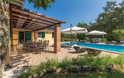 Rezanci House | Nice Home In Rezanci With Wifi