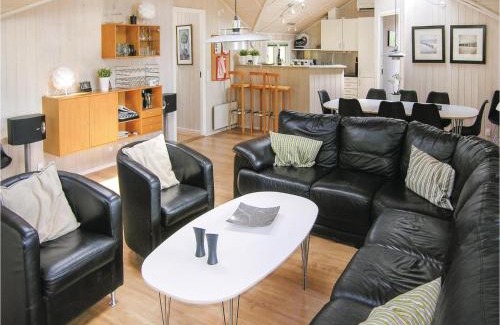 Spodsbjerg House | Nice Home In Rudkøbing With Sauna