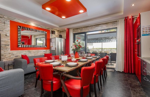 Vantacici House | Nice home in Vantacici with WiFi