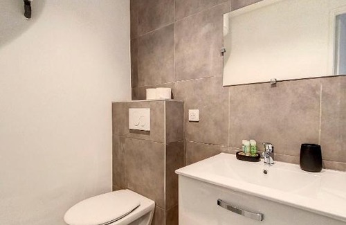 Les Baumettes Apartment | Nice Studio à 100 m de la Mer