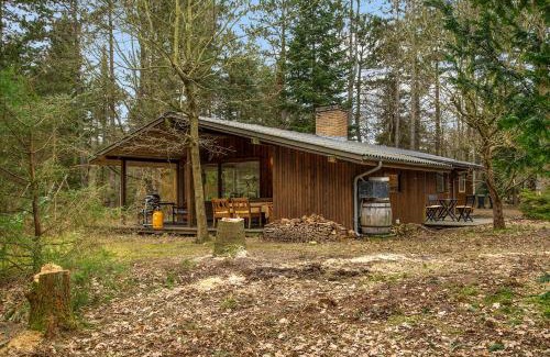 Store Fuglede House | Nice Summer House In The Middle Of The Forest
