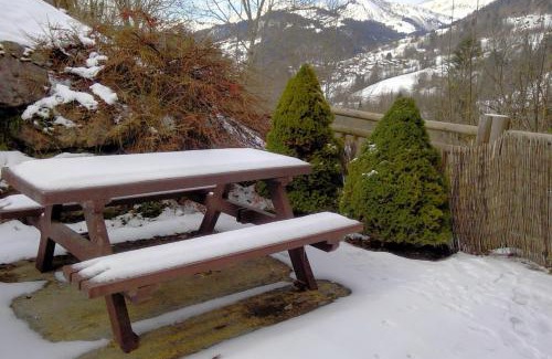 Flumet Apartment | Nice T2 with south facing terrace Flumet