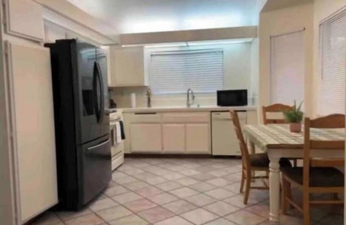 Moreno Valley House | Nicely designed 3 bedrooms near March AF Base.