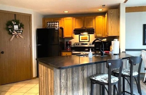 The Galena Territory House | Nicely updated 1 bed-2 bath townhouse in a great location and a beautiful view!