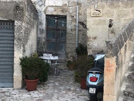 Sasso Barisano House | Nido Del Striscignl