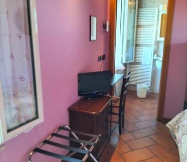 Cotignola House | Night & Day Affittacamere di Laura Patuelli