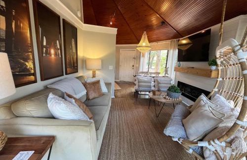 Night Heron House | Night Heron 25