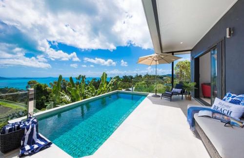 Whitsundays House | 'Nine Islands' Airlie Beach Luxury Holiday Home with ocean views