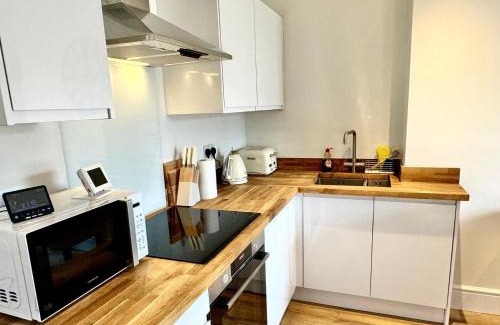 Goostrey House | Nineteen The George - 1 Bed Apartment