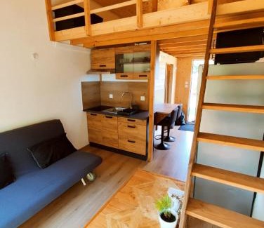 Donnezac Apartment | Niwa Lodge