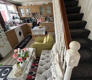 Little Hay House | NKDR Lodge