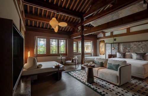 Gucheng Hotel | NMAN QIANXUE CASTLE