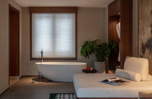 Gucheng Hotel | NMAN QIANXUE CASTLE