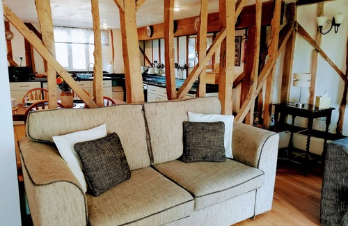 Stowmarket Cottage | No 1 Barn Cottages Sleep 2 (1 Bedroom)