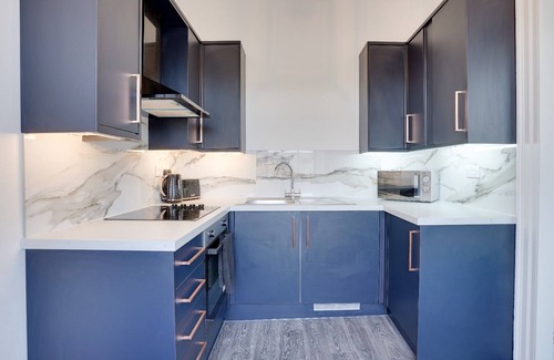 Berwick-upon-Tweed Apartment | No 2 @ The Rocket Rooms Apartments