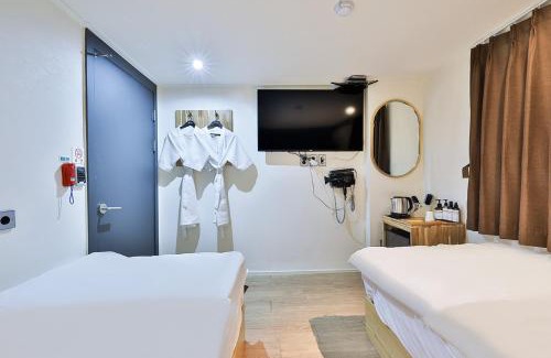 Namyangju Hotel | No 25 Hotel Namyangju Bukhan River