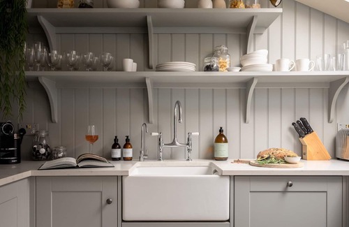 Winchester Apartment | No. 5 Winchester Cottage