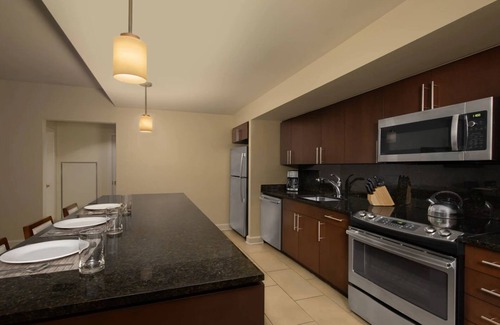 Marco Island Resort | No View - 3 Bedroom - Marriott's Crystal Shores - Full Resort Access
